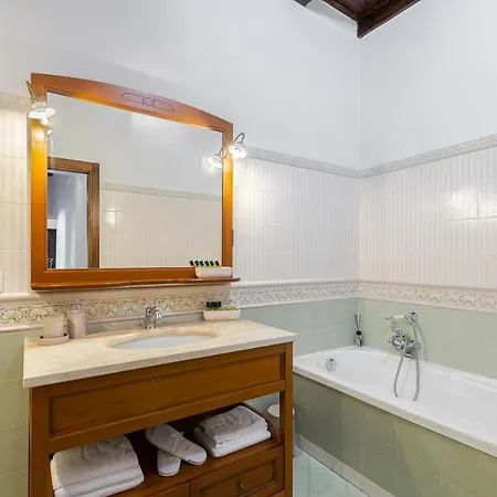 Stanza 2 Apartment *